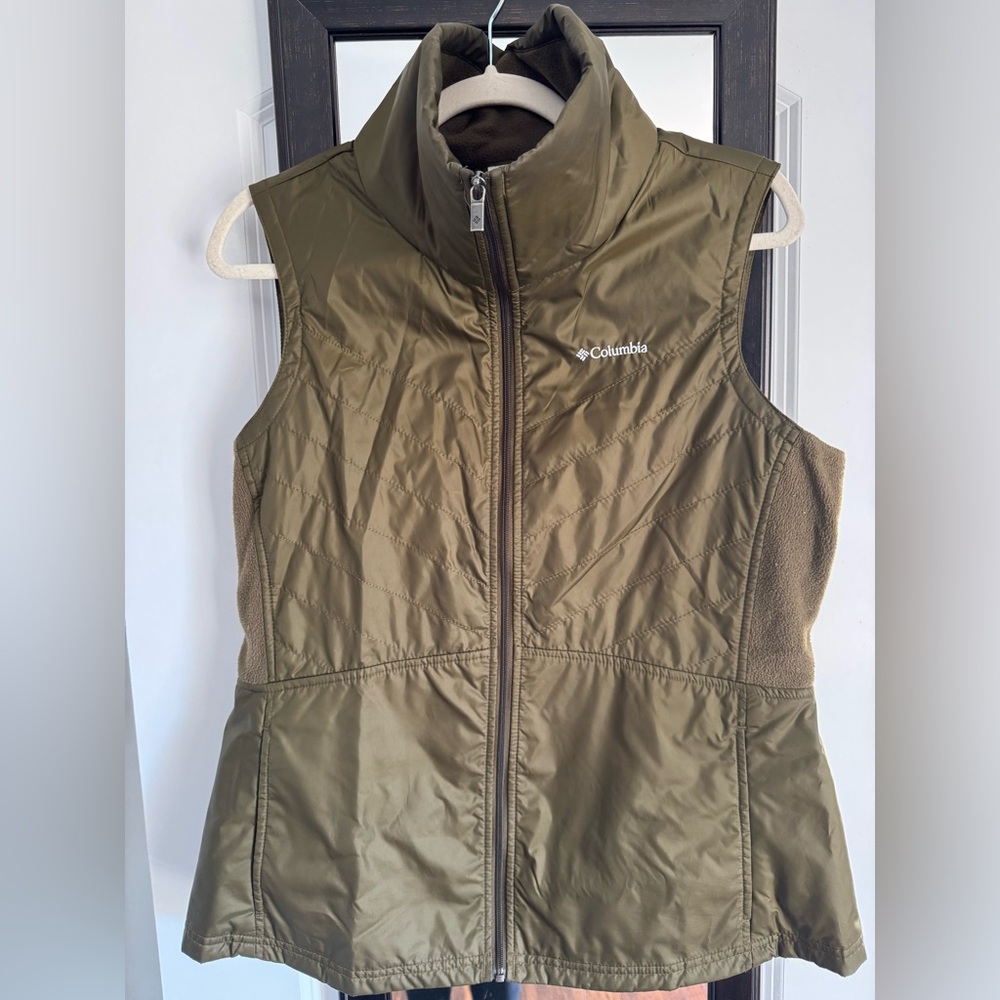 Columbia Dark Green Vest